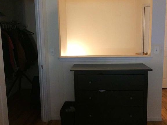 5th image of 106 Clifton Pl APT 1A