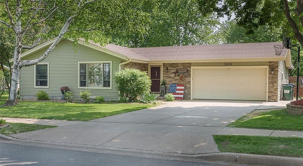 3319 Cummings Avenue, Eau Claire, WI 54701 MLS 1573629 Zillow
