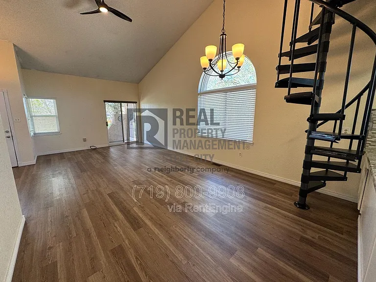 117 Fairway Vlg — Photo 6