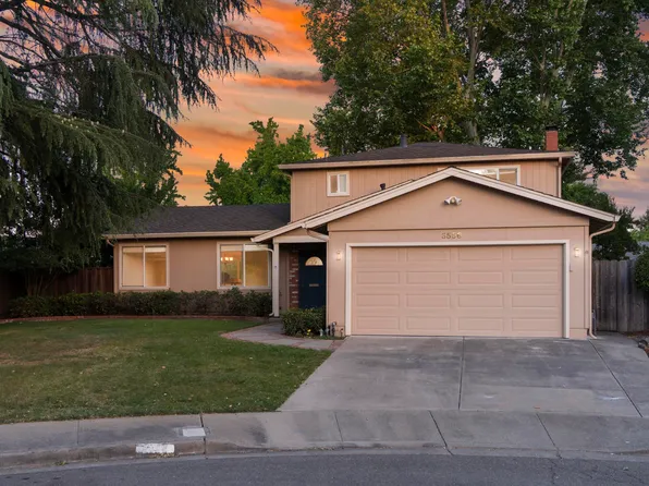 5556 Paseo Navarro, Pleasanton, CA 94566