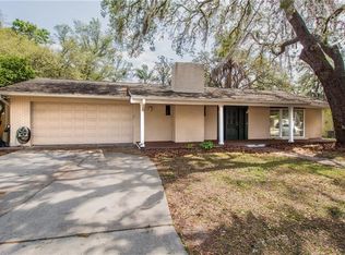 315 E Windhorst Rd, Brandon, FL 33510