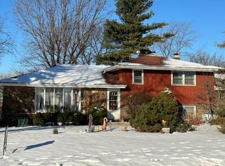 7260 Stickney Ave, Bridgeview, IL 60455