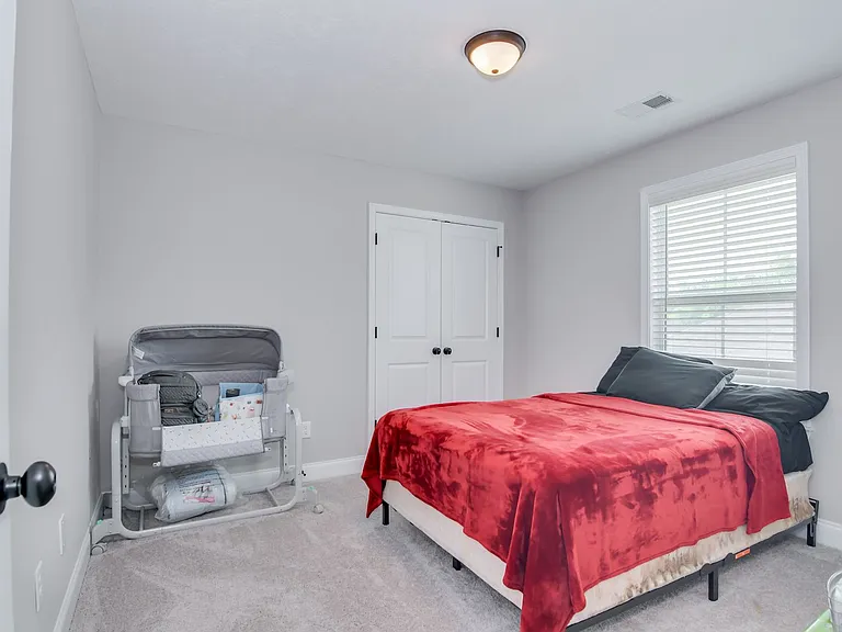 716 Navan Ln — Photo 29