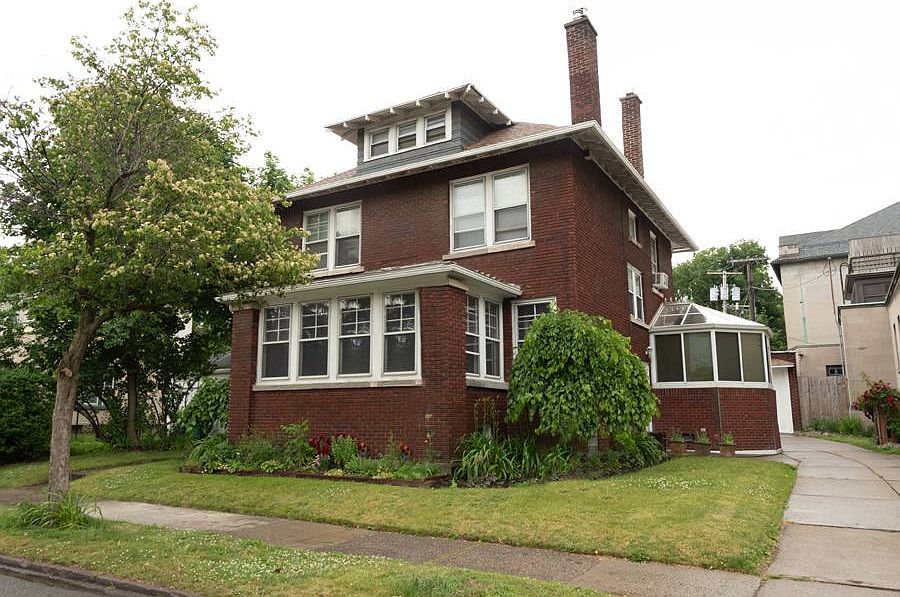 1st image of 1515 Amherst St