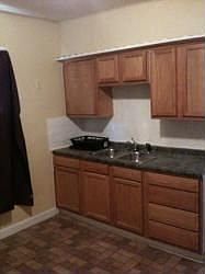 3rd image of 12710 Benwood Ave