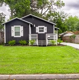 3625 Myra St — Photo 15