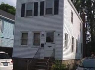 34 Cape Ann Ct, New London, CT 06320