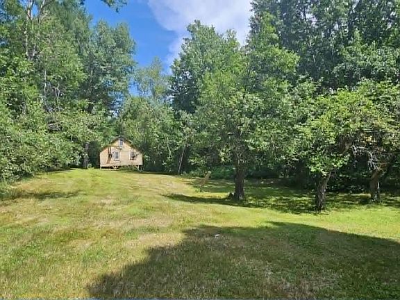 4th image of 109 Whiting Road