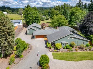 16216 SE Bel Air Dr, Damascus, OR 97089