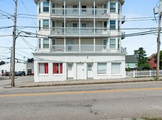 60 Rathbun Street - 3R, Woonsocket, RI 02895