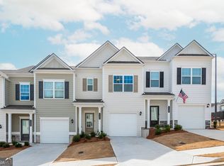 140 Sawgrass Dr, Ball Ground, GA 30107