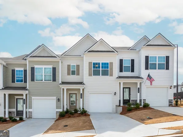 140 Sawgrass Dr, Ball Ground, GA 30107