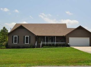 4025 Belle Orchard Dr, Fayetteville, TN 37334