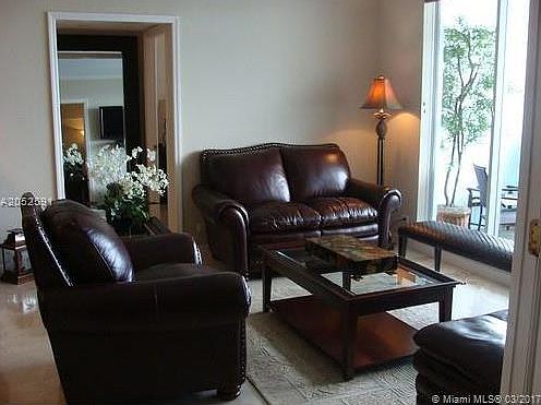 5th image of 2301 Collins Av 1126 #1126