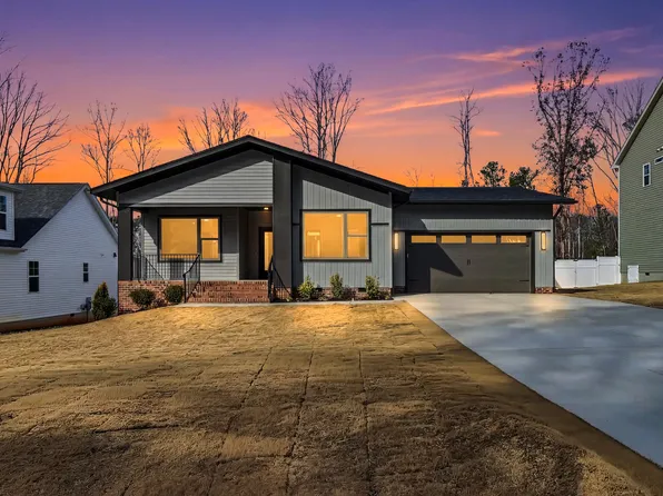 113 Ottawa Dr, Louisburg, NC 27549