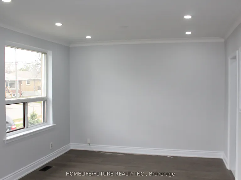 6 Gilroy Dr #MAIN — Photo 3