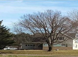 35101 Hastings St NE, Cambridge, MN 55008