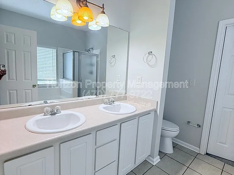 51 Hampton Dr — Photo 11