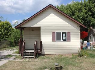 3306 Augusta St, Flint, MI 48532