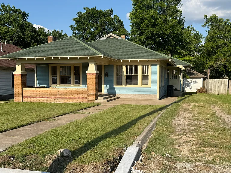 2505 Lipscomb St — Photo 2