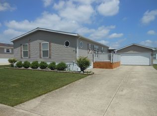 319 Tulip Cir, Matteson, IL 60443