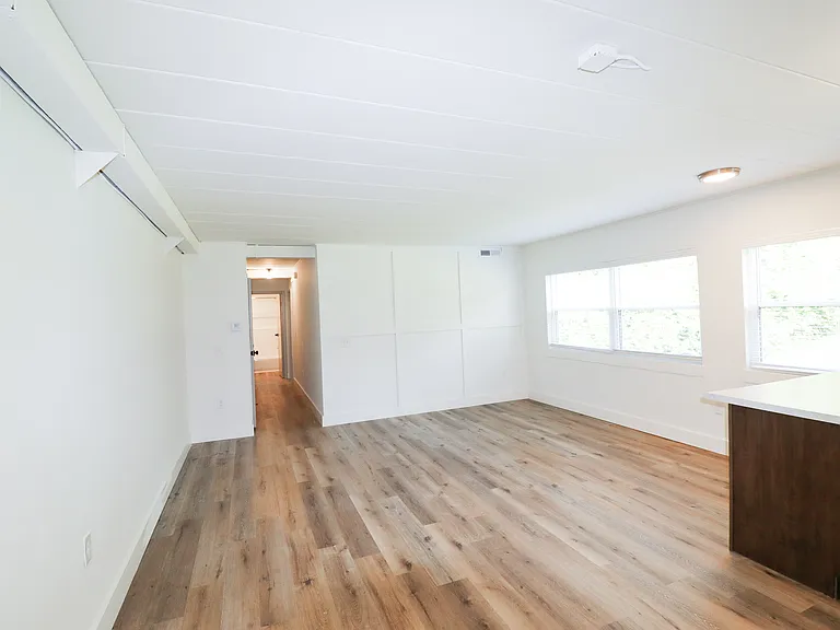The Glengate Apartments — Photo 9