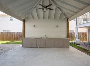 183 McDonnell Ave UNIT 301, Biloxi, MS 39531