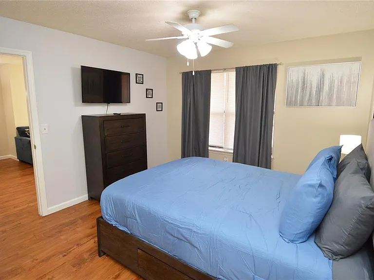 11901 4th St N #10105 — Photo 29