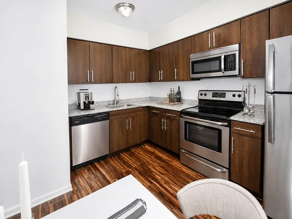 Atrio Apartments
