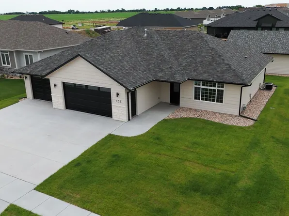 705 Quartzite Cir, Tea, SD 57064