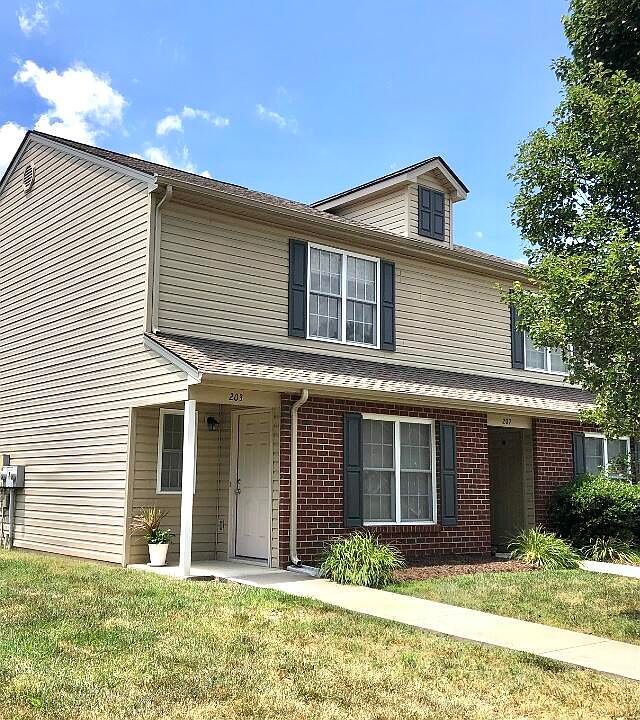 203 Ross St, Salem, VA 24153 Zillow