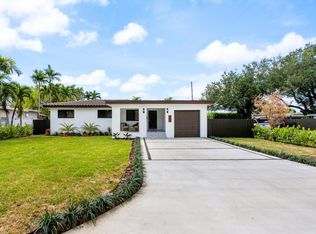 6490 SW 26th St, Miami, FL 33155