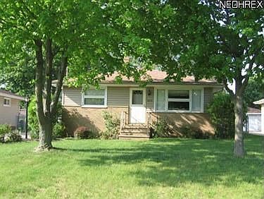 1st image of 18074 Broxton Dr