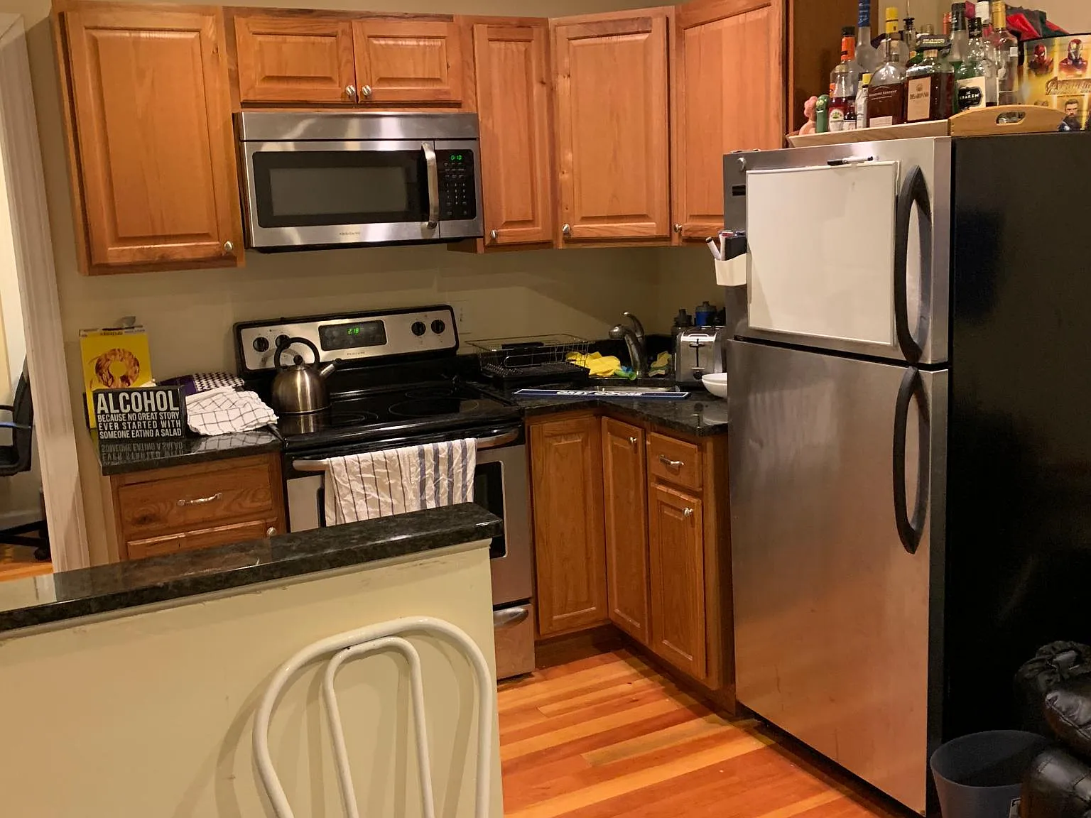 2 bed, $3,200 — Photo 1