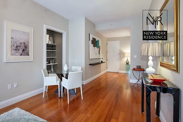 Rented by New York Residence | media 35