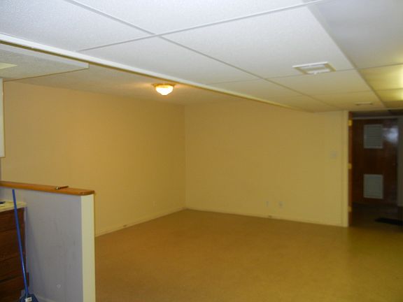 2nd image of 530 Henderson Dr