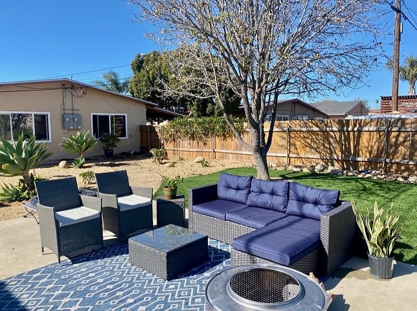 1st image of 4349 Clairemont Dr