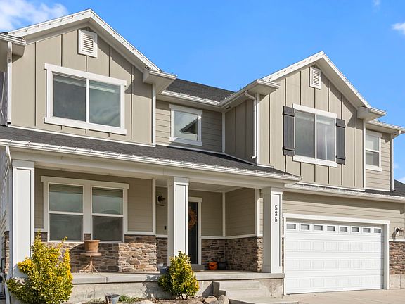 5th image of 585 S Oak Cir