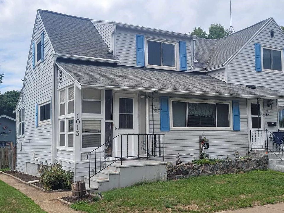 1013 Walnut St, WI 54143 MLS 50278387 Zillow