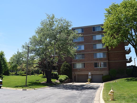 4th image of 2200 S Stewart Ave APT 4B