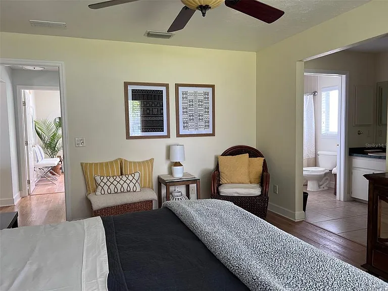 12595 SE Sunset Harbor Rd — Photo 16