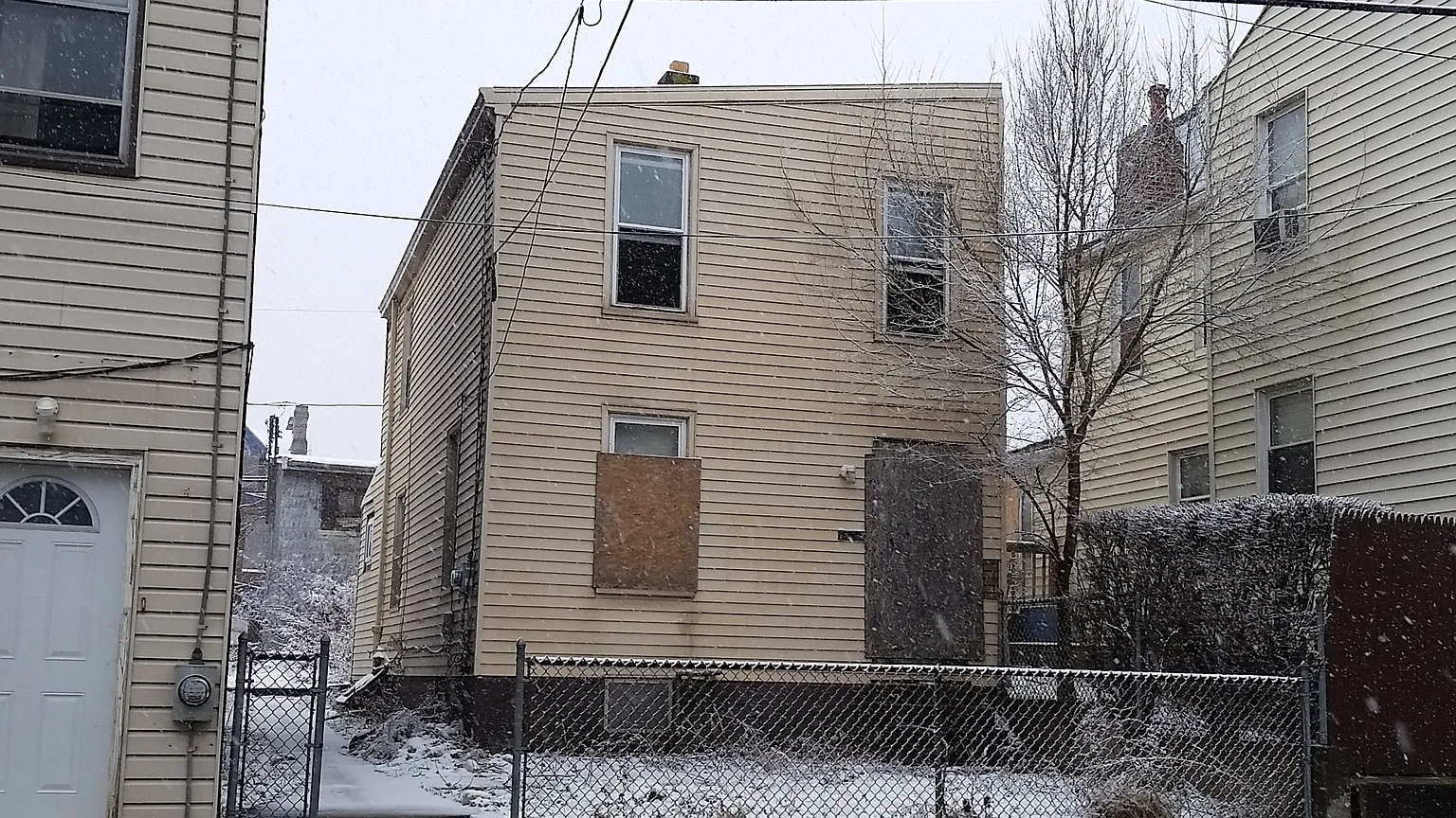 2341 Atmore St photo 1