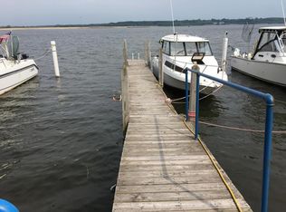 37 Arthur St, Manistee, MI 49660