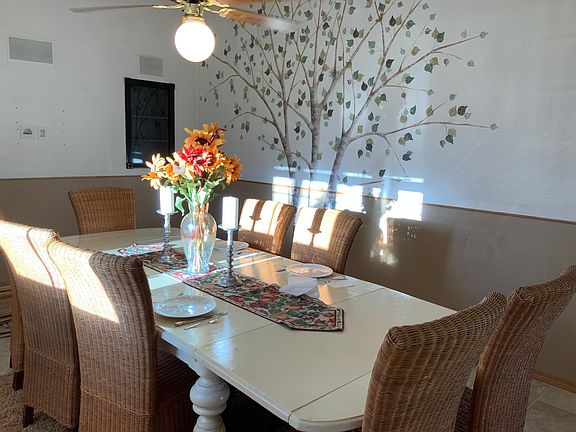 Dining area adjacent to kitchen.
