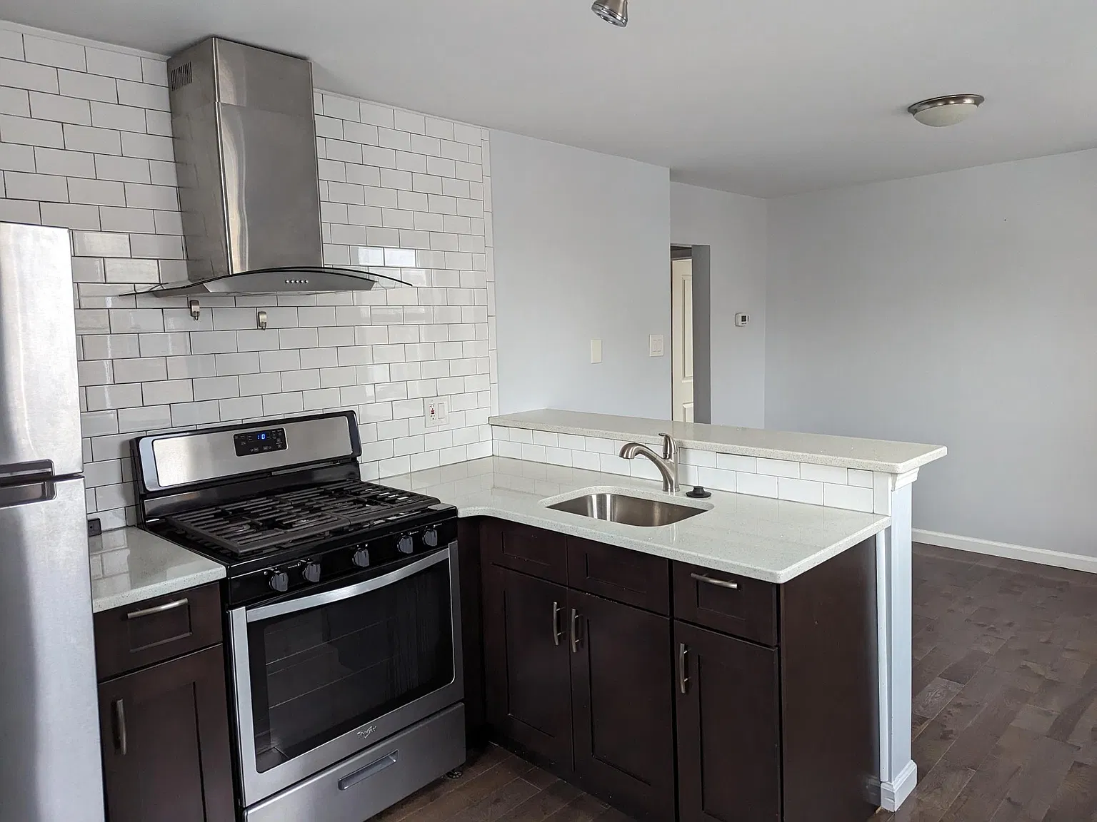 1 bed, $1,200 — Photo 4