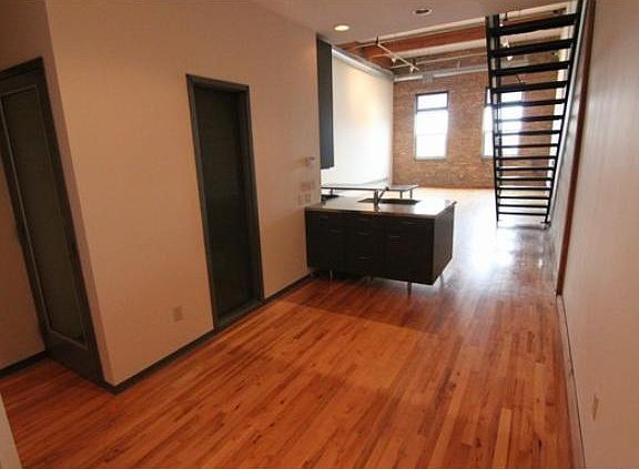 5th image of 801 Washington Ave N APT 319