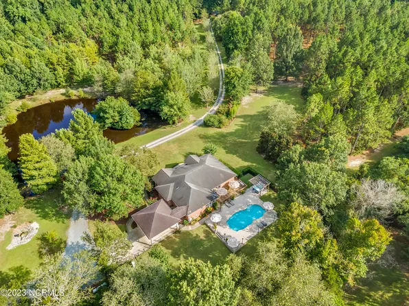 203 N Chubb Road, Willard, NC 28478