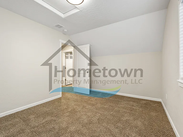 1358-1 N Sadee Ln — Photo 12