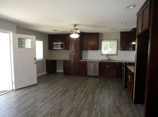 204 & 204-1/2 E Mills Dr, Anaheim, CA 92805