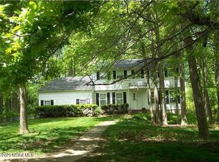 17 Emma Place, Eatontown, NJ 07724